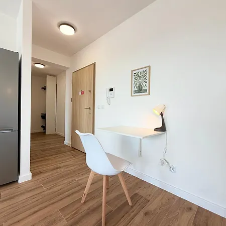 Apartment Partynice Cosy By Bookinghost Wroclaw
